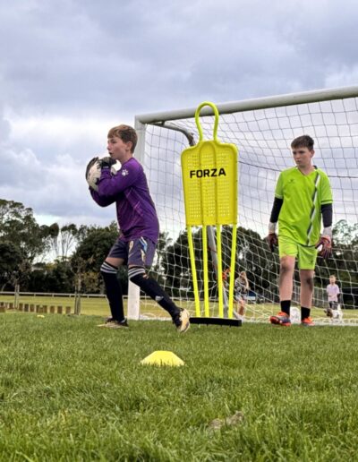 Football coaching for kids – goalkeeper development program