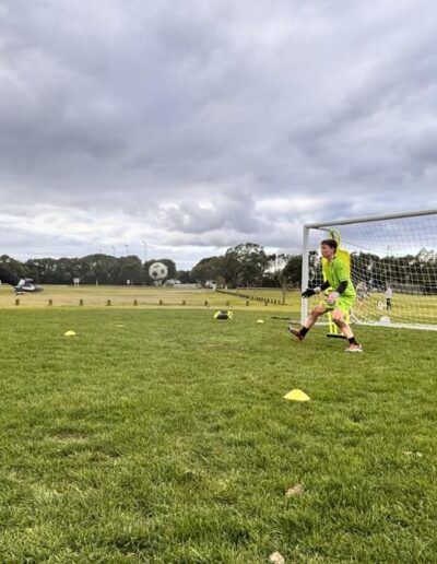 Youth goalkeeper training in Mount Maunganui – PureFootball NZ